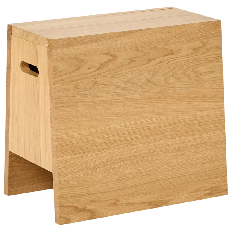Plinth Krakk, Eik