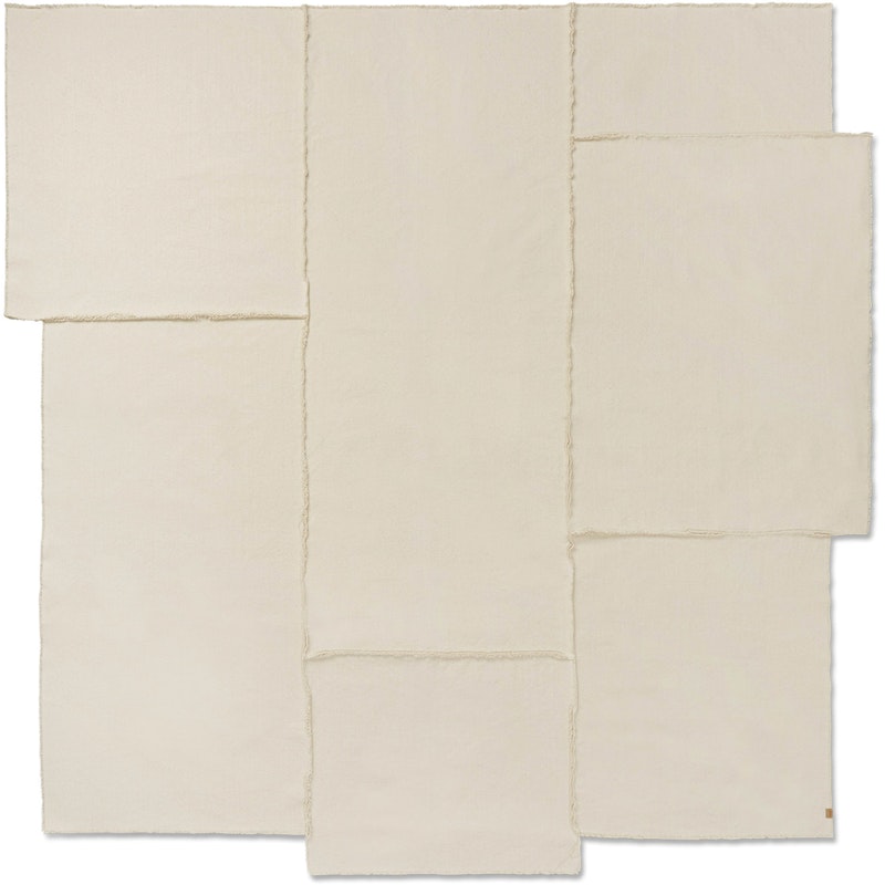 Offset Sengeteppe, 272x264 cm