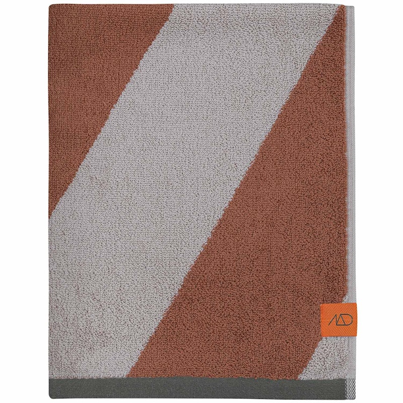 Diagonal Badehåndkle 70x133 cm, Brick