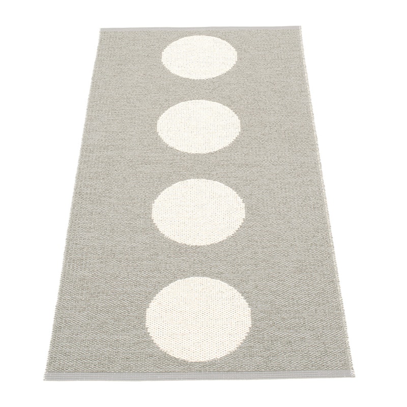 Vera Teppe Warm Grey/Vanilla, 70x150 cm