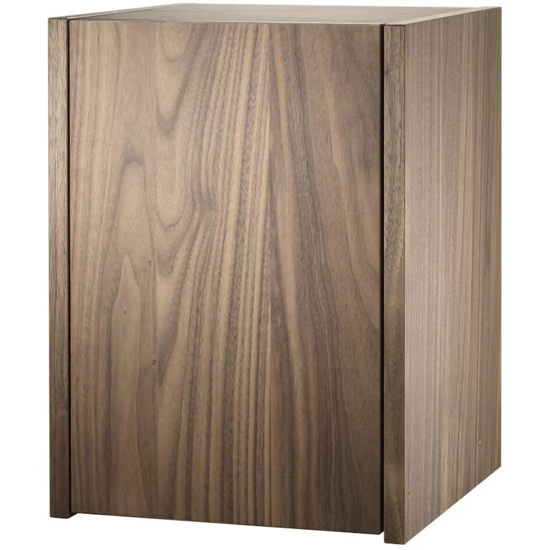 String Skap, Valnøtt