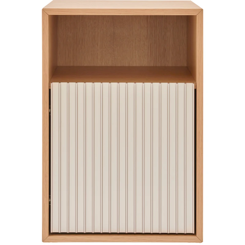 672 Nattbord, Lys Eik